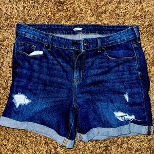 Old navy shorts size 10